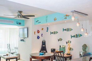 Grand Venetian Condominium