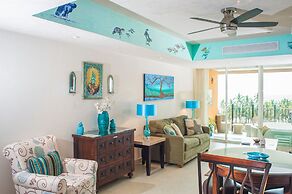 Grand Venetian Condominium
