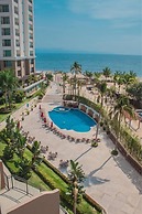 Grand Venetian Condominium