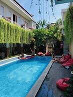 Mojosurf Camp Canggu - Hostel