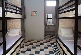 Mojosurf Camp Canggu - Hostel