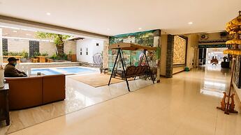 Satya Graha Hotel