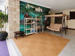Satya Graha Hotel