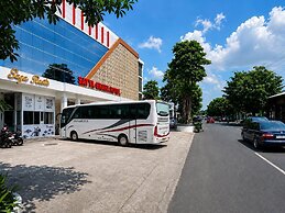 Satya Graha Hotel