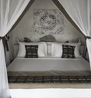The Loop Beach Resort