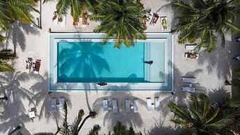 The Loop Beach Resort