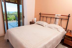 Spacious Villa Stunning Seaview - Perfect Location