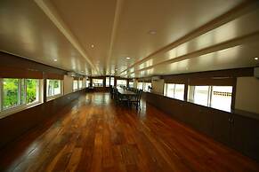 My Trip Houseboat
