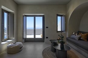 Halcyon Days Suites
