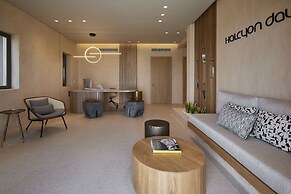 Halcyon Days Suites