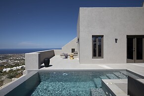 Halcyon Days Suites