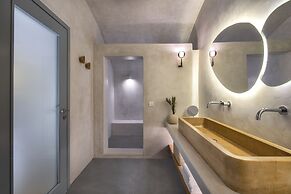 Halcyon Days Suites