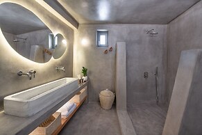 Halcyon Days Suites