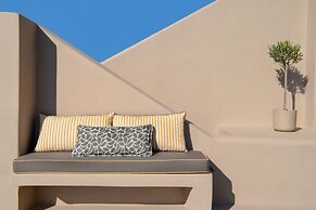 Halcyon Days Suites