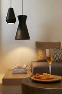 Halcyon Days Suites