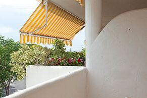 Nagüeles apartment