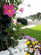 Villa Natia