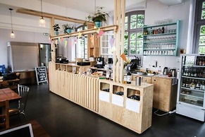 Hostel La Maison Montreau