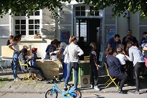 Hostel La Maison Montreau