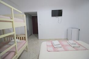 Andy Apartments