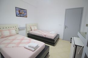 Andy Apartments
