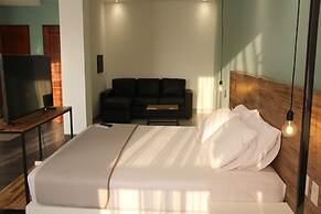 Hotel G