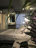 Hotel G