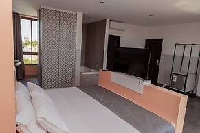 Hotel G