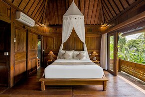 Mandana Ubud Villa