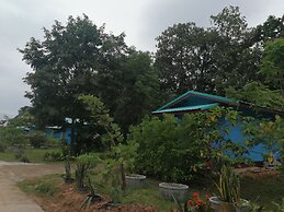 Charoensook Resort