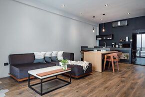 Life Boutique Condo