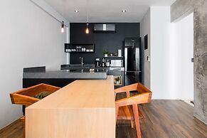 Life Boutique Condo