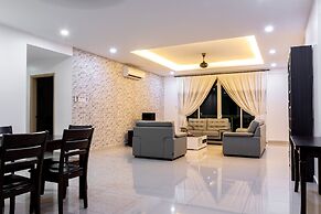 Meridian Sunset Suite by D Imperio