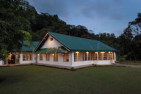 Simpson's Forest Hotel