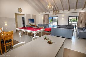 Lev HaHoresh Suites
