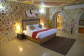 Mahadha Hotel
