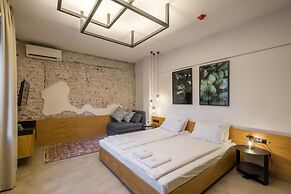 R34 Boutique Hotel