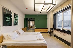 R34 Boutique Hotel