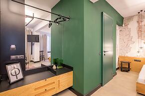 R34 Boutique Hotel
