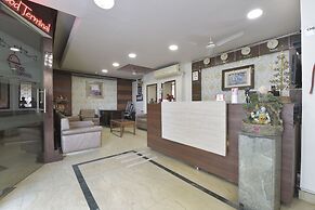 Hotel Airport Plaza