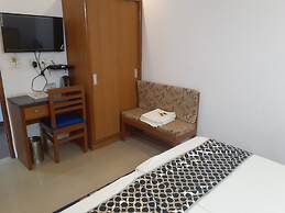 Airport Sky Inn