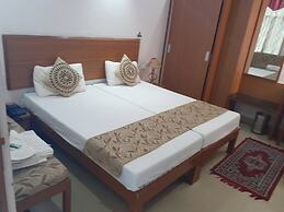Airport Sky Inn