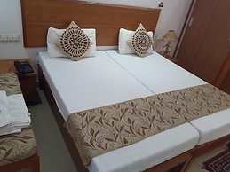 Airport Sky Inn