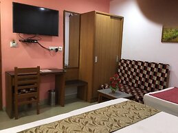 Airport Sky Inn