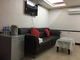 King Lo Tung Hotel
