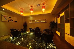 Royal Prince Hotel