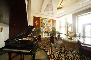 Royal Prince Hotel