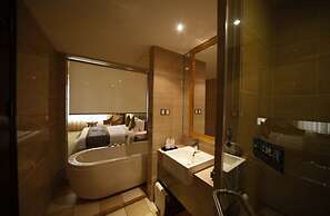 Royal Prince Hotel