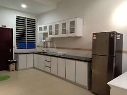 BB Villas - 5 min Jonker Melaka