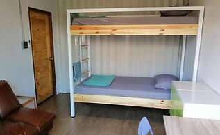 Hybrit Hostel & Cafe